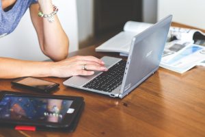 Evita correo gratis para correo profesional