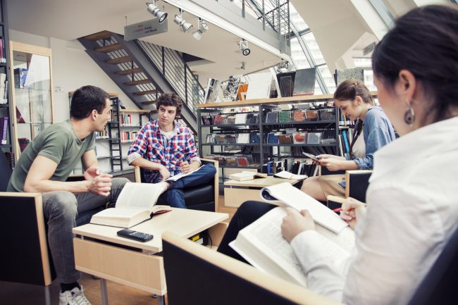 Herramientas trabajo colaborativo Sharepoint, Google Docs, Slack, Yammer, Mindmaster...