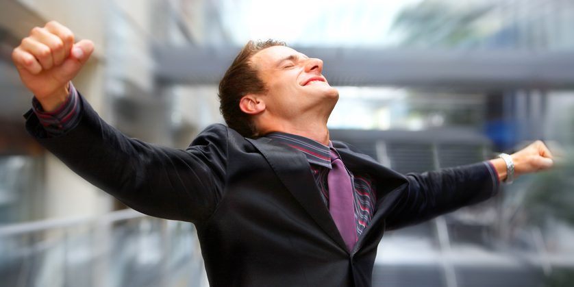 Alegría al recuperar un dominio tras su expiración recuperación de dominios