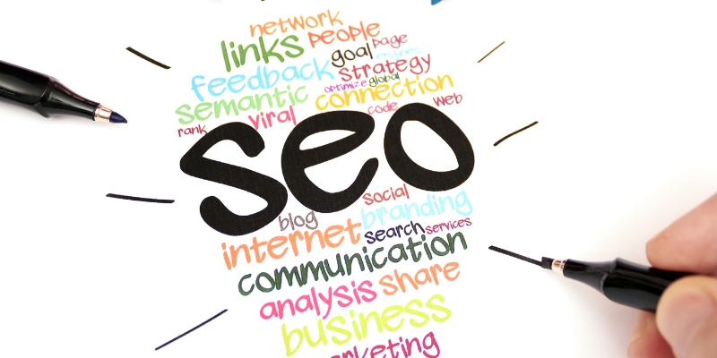 Tendencias SEO y blogging para 2024-2025: búsqueda por voz, contenido audiovisual y EAT